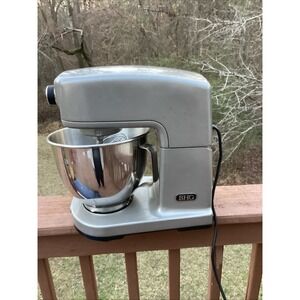 350W BHG BETTER HOMES & GARDENS 5 QUART SILVER STAND MIXER 145648